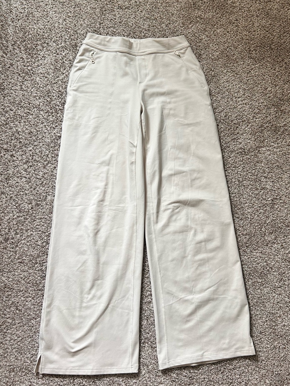 Wide-Leg Pull-On Pants in Light Beige